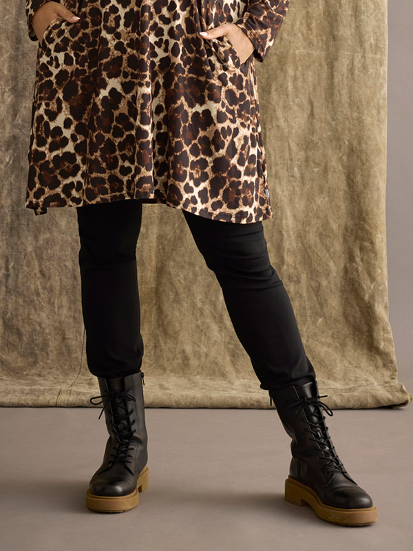 ZH-GROOVE - Plus Size Broek fra Zhenzi