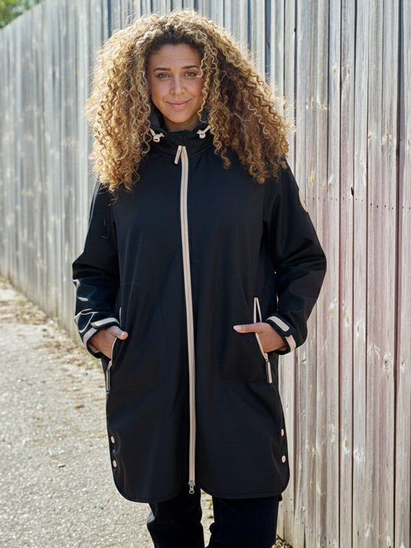 ZH-DELLA - Plus Size Jas fra Zhenzi