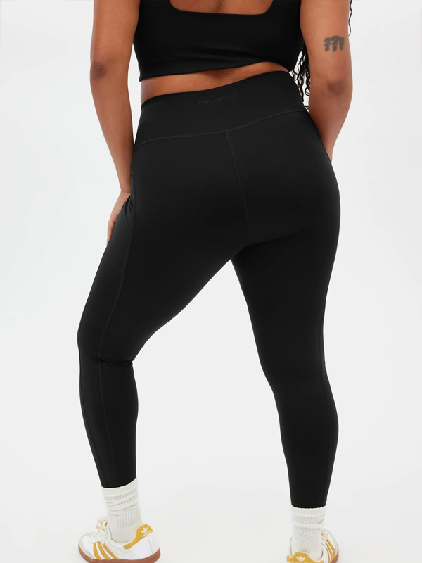 POCKET  - Plus Size Trainingstights fra Girlfriend Collective
