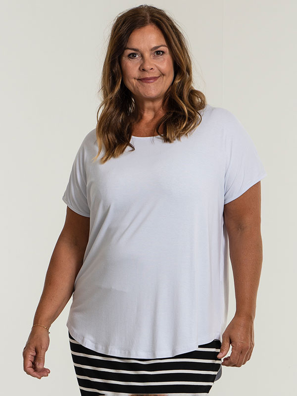 GITTE - Plus Size T-shirt fra Gozzip