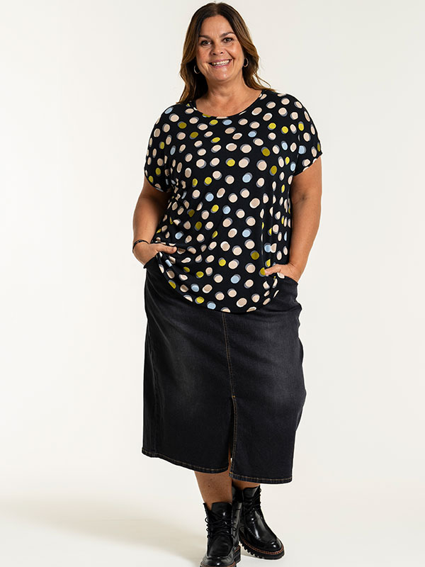 ALENA - Plus Size Skirt fra Gozzip