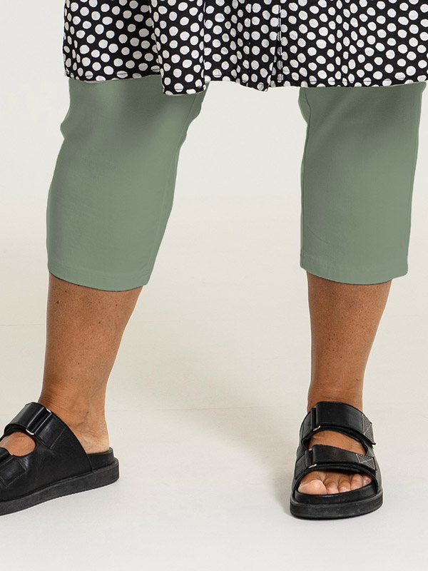 CLARA - Plus Size Legging fra Gozzip