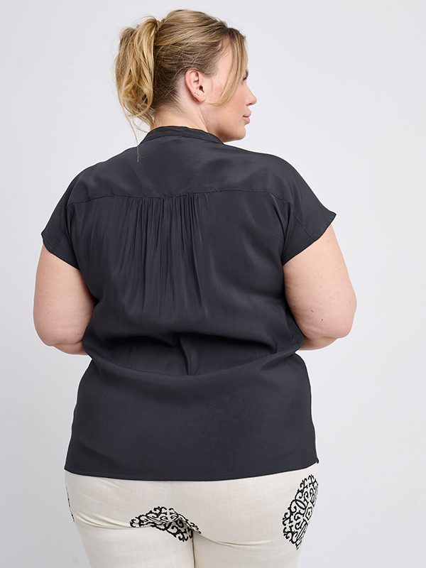 ADFLORIA - Plus Size Blouse fra Adia