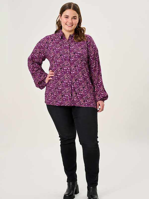 ADGEIRA - Plus Size Overhemd fra Adia