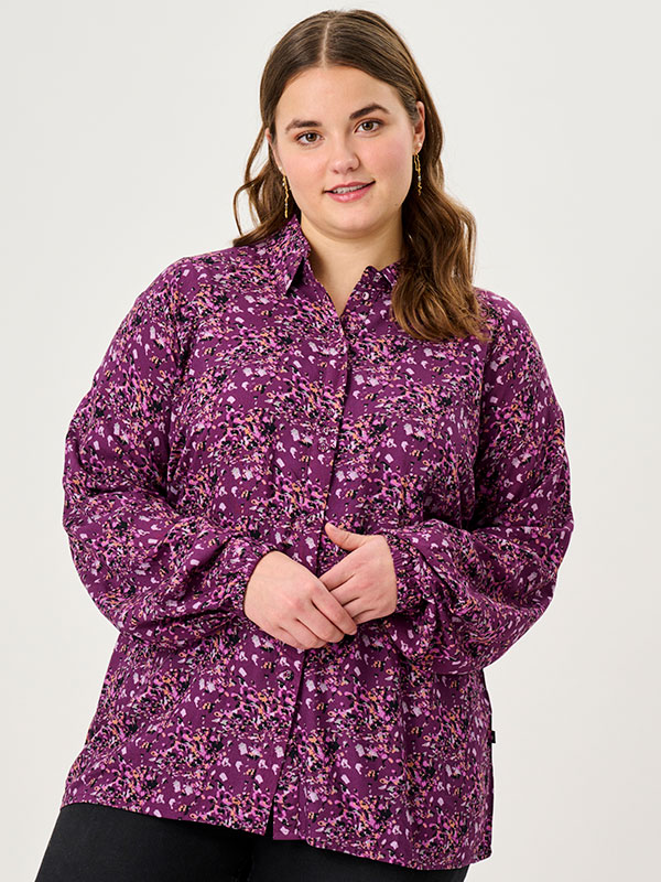 ADGEIRA - Plus Size Overhemd fra Adia