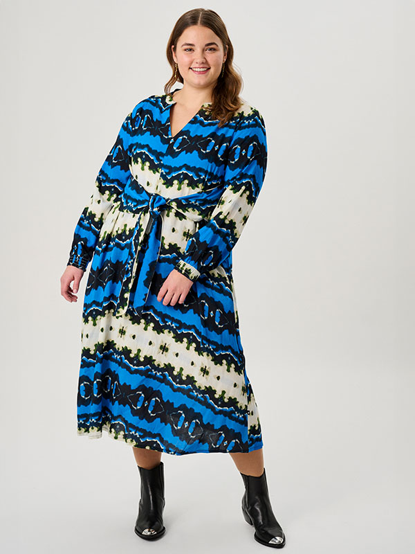 ADGHITA - Plus Size Jurk fra Adia