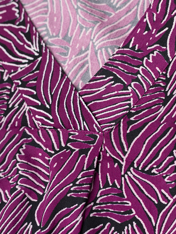 ADGOGO - Plus Size Blouse fra Adia