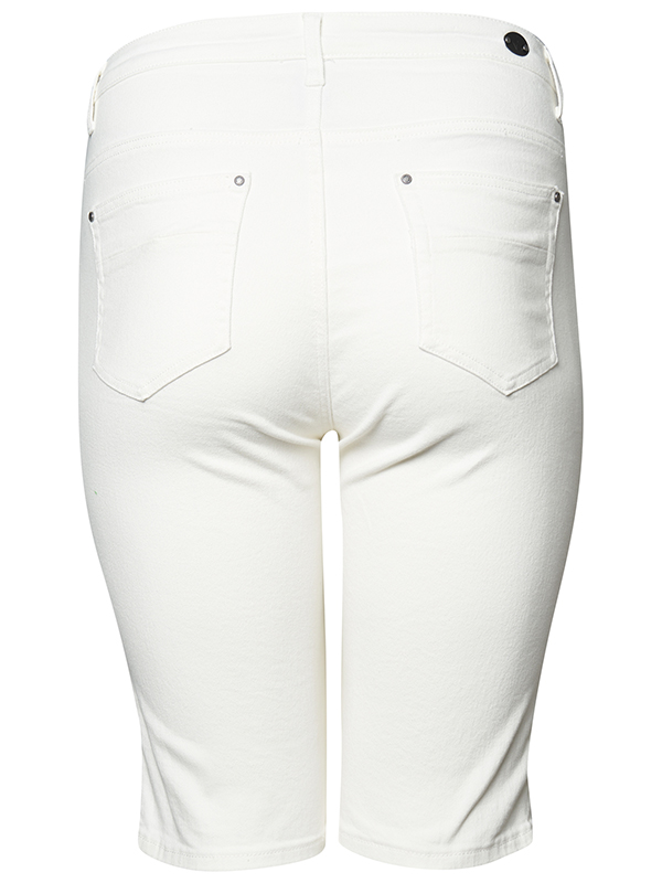 ADMILAN SHORTS - Plus Size Shorts fra Adia