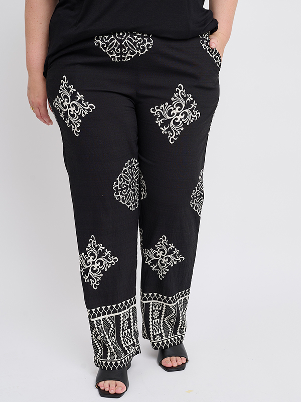 ADTHILDE - Plus Size Broek fra Adia