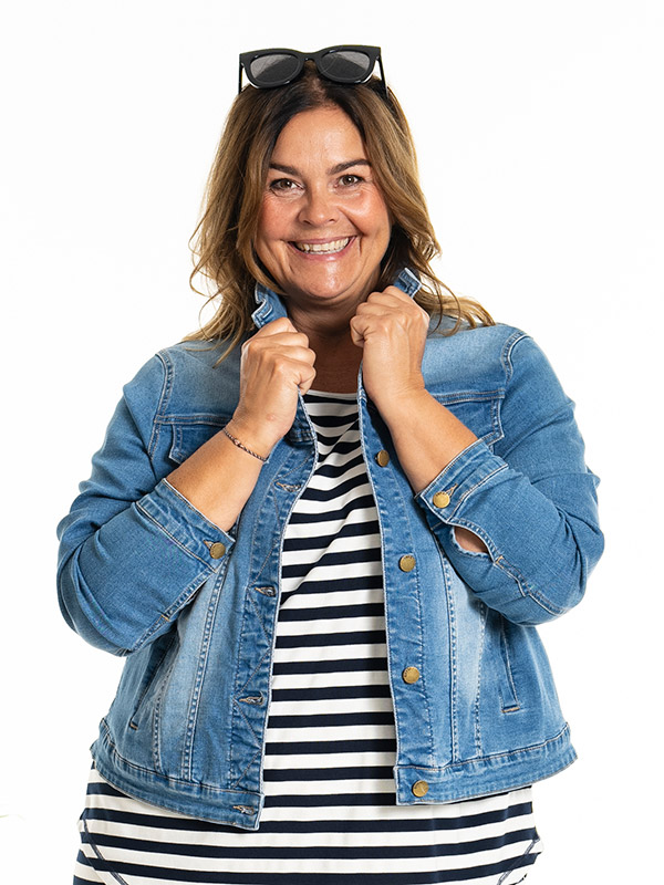 MAYA  - Plus Size Jas fra Gozzip
