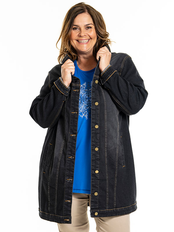 AMELA - Plus Size Jas fra Gozzip