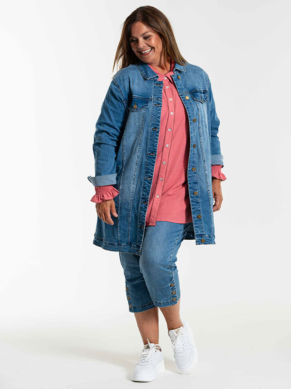 AMELA - Plus Size Jas fra Gozzip