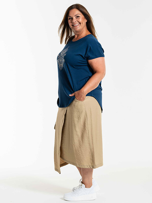 ANNSOFIE - Plus Size Skirt fra Gozzip