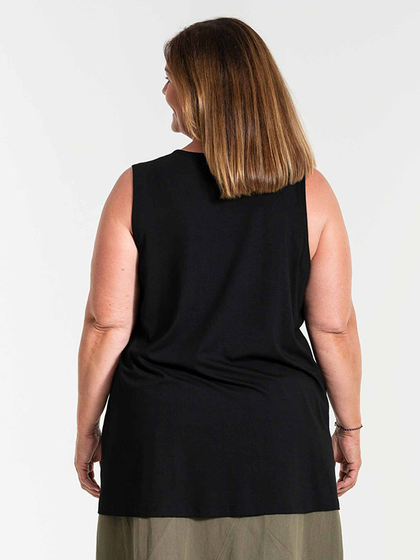 BEATA - Plus Size Top fra Gozzip