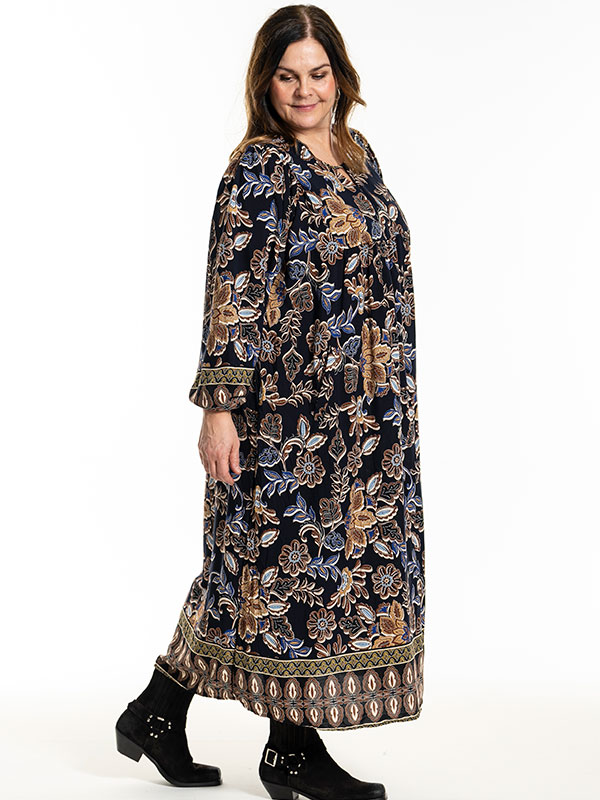 BETINE - Plus Size Jurk fra Gozzip