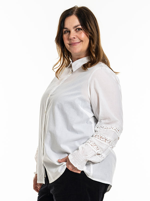 HELIN - Plus Size Overhemd fra Gozzip