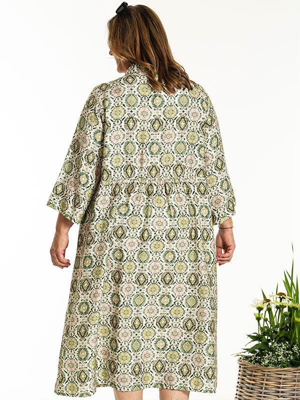 ANN-LOUISE - Plus Size Jurk fra Gozzip