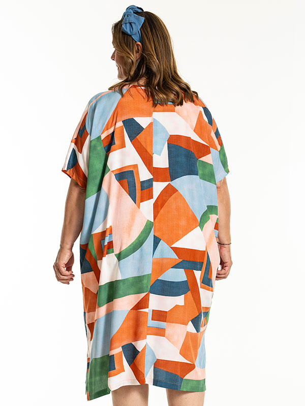 JUSTINA - Plus Size Jurk fra Gozzip