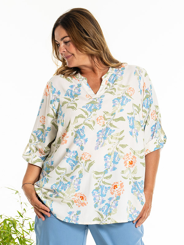 BILLIE - Plus Size Blouse fra Gozzip