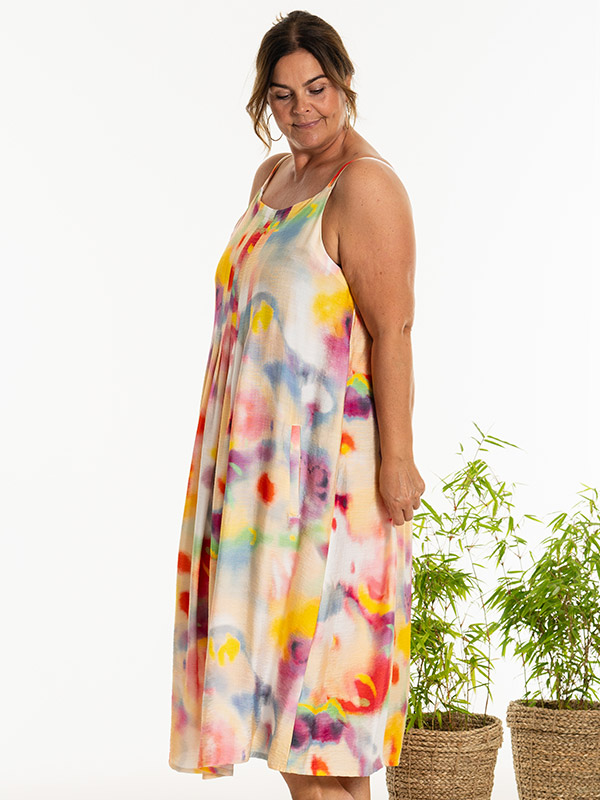 KAROLE - Plus Size Jurk fra Gozzip