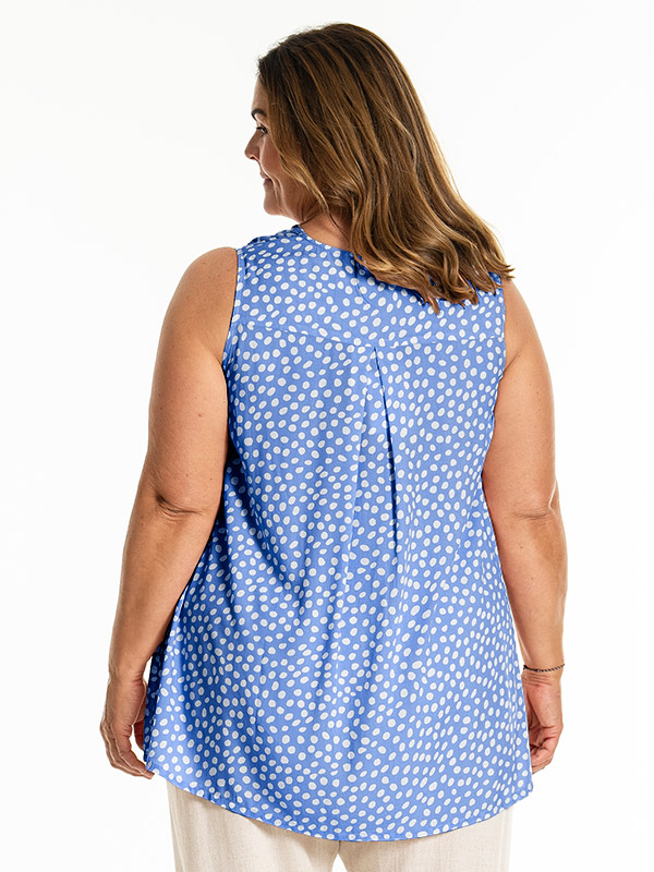 BEATA - Plus Size Top fra Gozzip