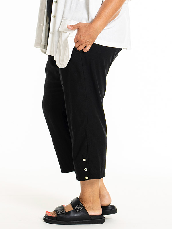 KIANNA - Plus Size Broek fra Gozzip