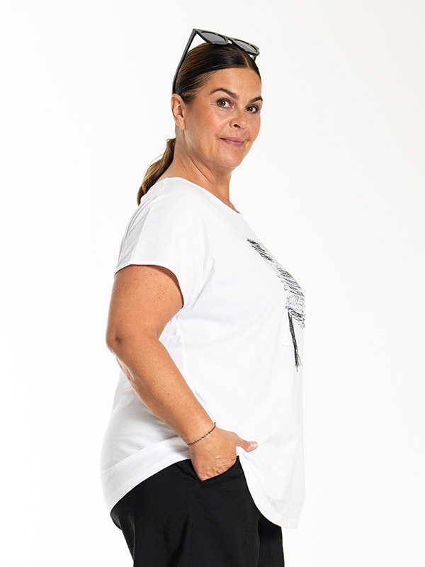 LILIAN - Plus Size T-shirt fra Gozzip Black