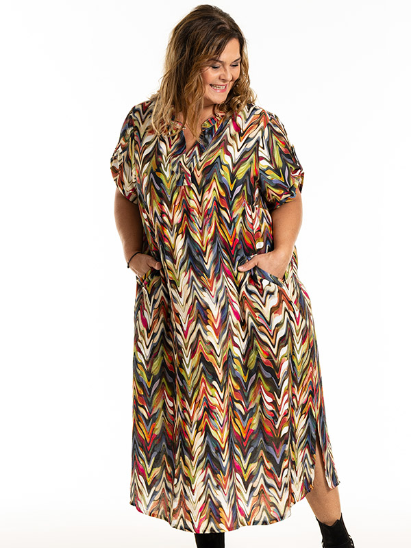 DONNA - Plus Size Jurk fra Gozzip