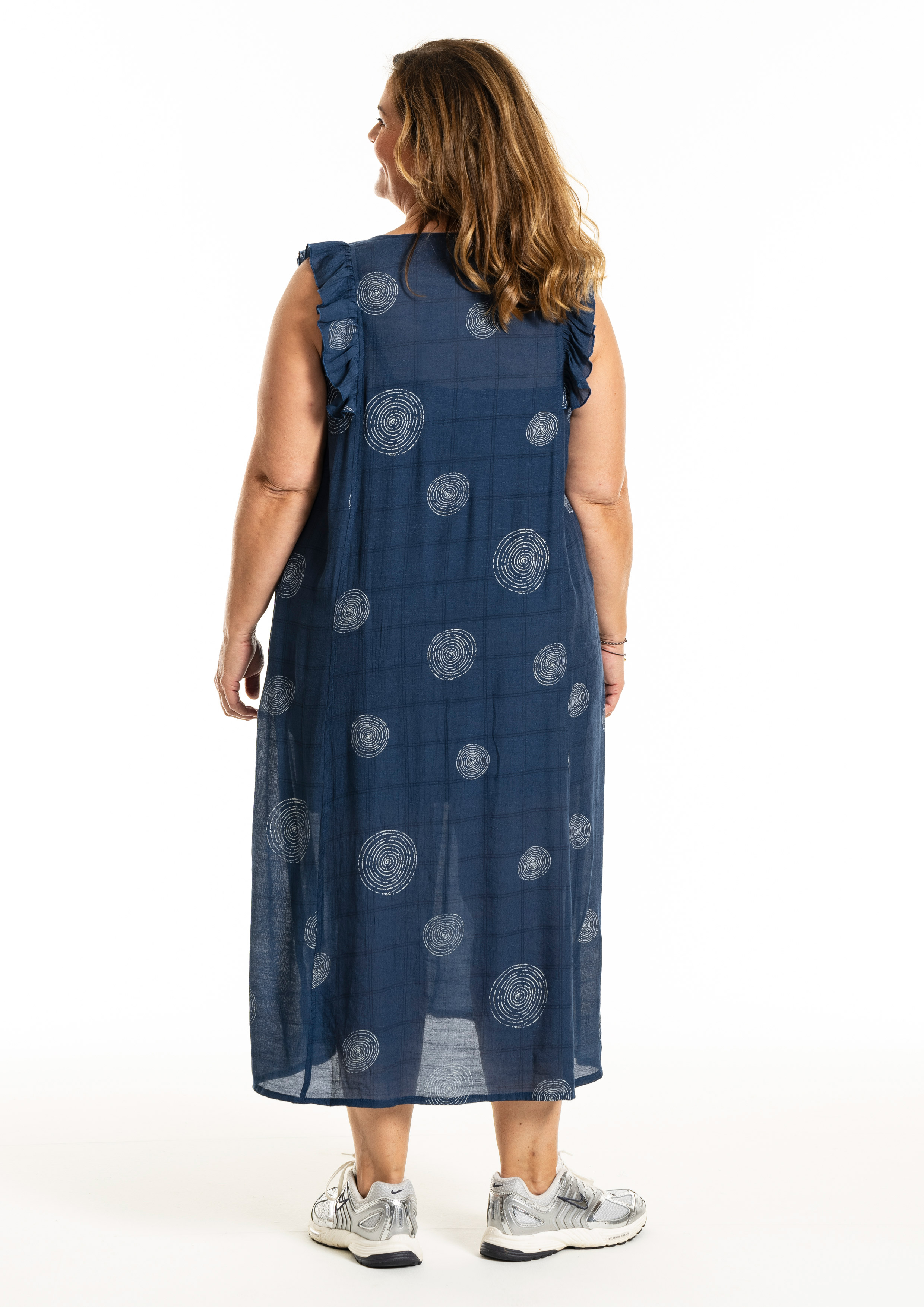 MAIKEN - Plus Size Jurk fra Gozzip