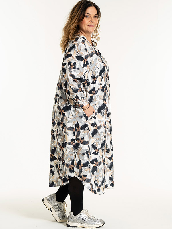 VALDIS - Plus Size Jurk fra Gozzip