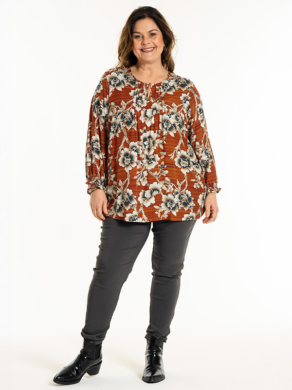 IBEN - Plus Size Blouse fra Gozzip