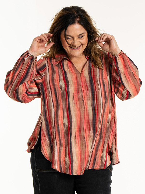 SOPHIA - Plus Size Blouse fra Gozzip