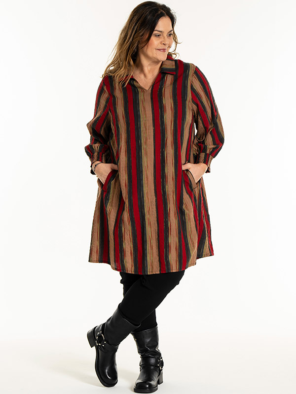 GSCARLETT - Plus Size Tunic fra Gozzip