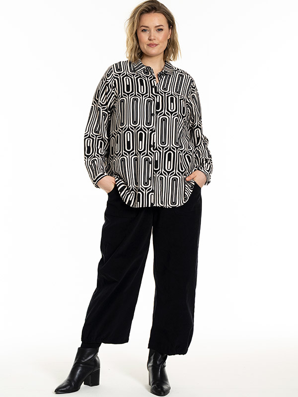 GKARINA - Plus Size Overhemd fra Gozzip