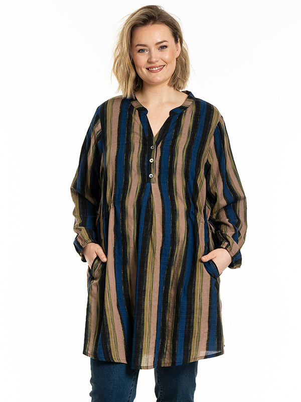 GNORA - Plus Size Tunic fra Gozzip