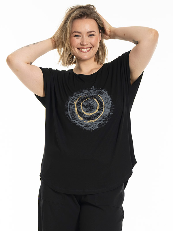 GITTE - Plus Size T-shirt fra Gozzip