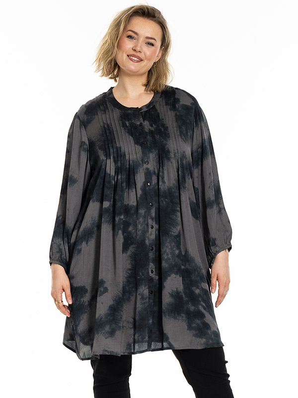 GJOHANNE - Plus Size Tunic fra Gozzip