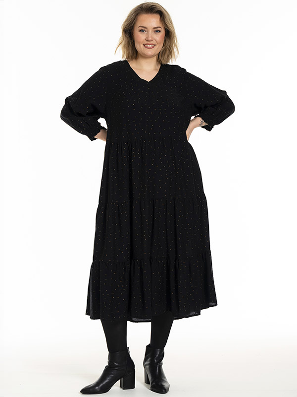 GNANNA - Plus Size Jurk fra Gozzip