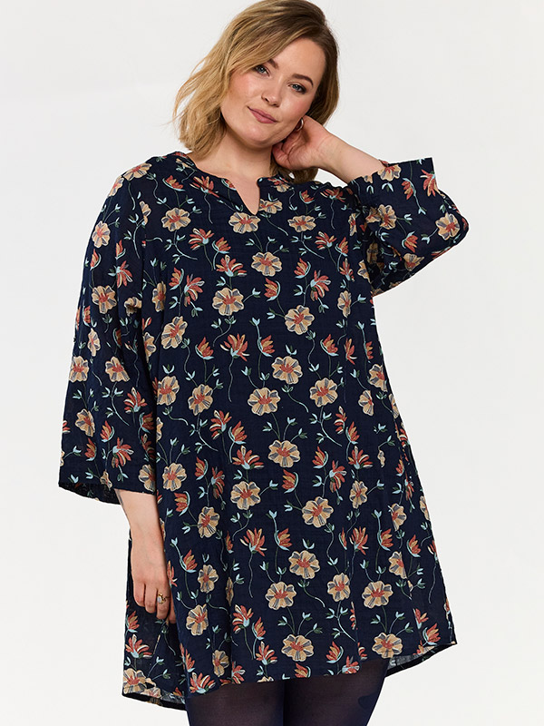 GSKULD - Plus Size Tunic fra Gozzip