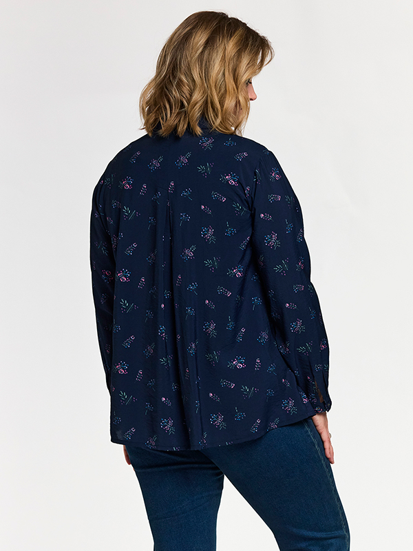 GKARINA - Plus Size Overhemd fra Gozzip