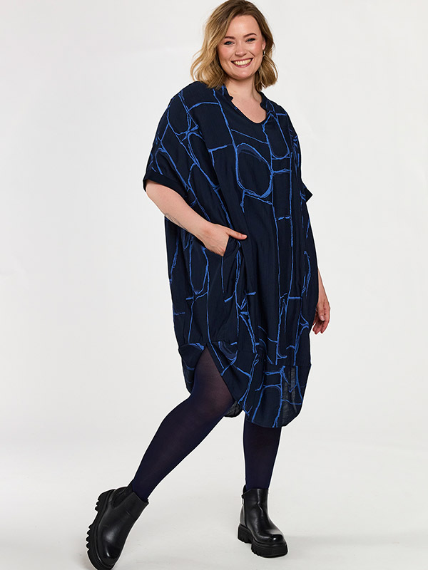 GJASMIN - Plus Size Jurk fra Gozzip