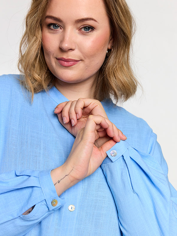 GAGNES - Plus Size Overhemd fra Gozzip