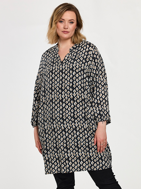GJEANA - Plus Size Tunic fra Gozzip