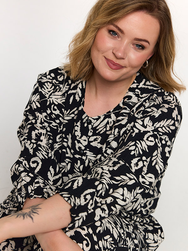 GANNBRIT - Plus Size Overhemd fra Gozzip