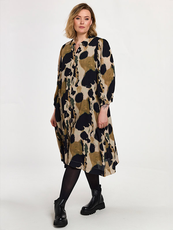 GESTHER - Plus Size Jurk fra Gozzip