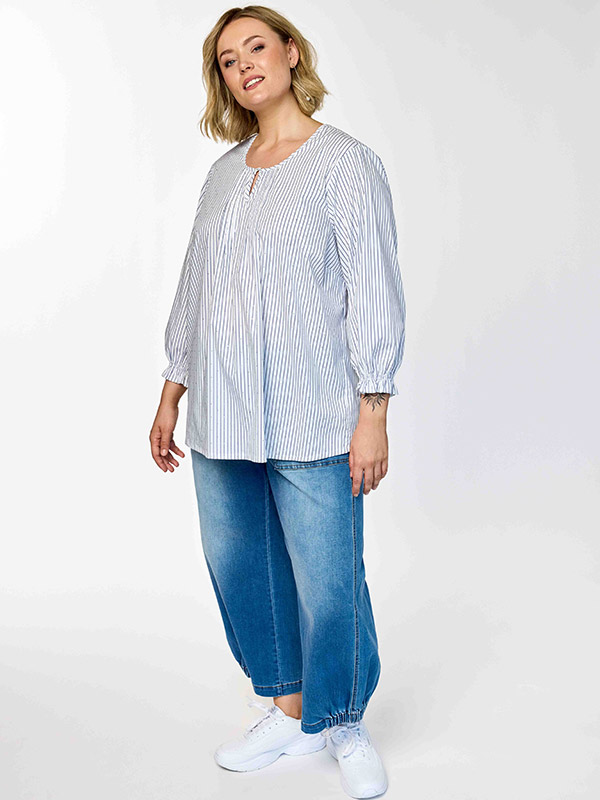 GIBEN - Plus Size Blouse fra Gozzip