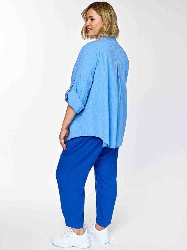 GJOA - Plus Size Broek fra Gozzip
