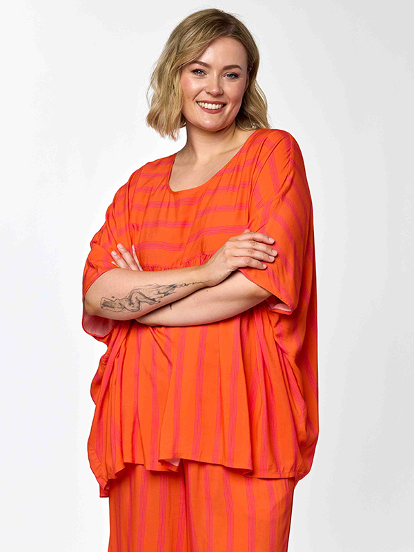 GANDREA - Plus Size Tunic fra Gozzip