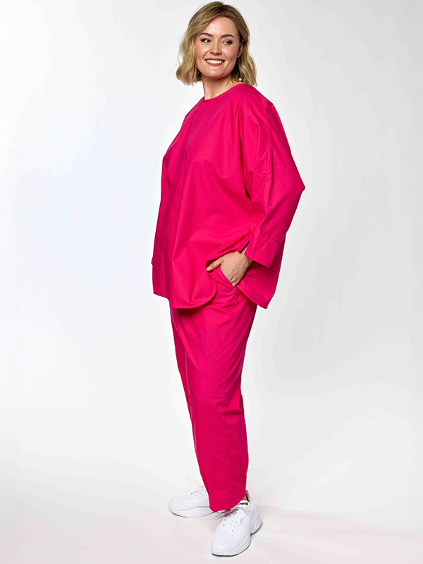 GJOA - Plus Size Broek fra Gozzip