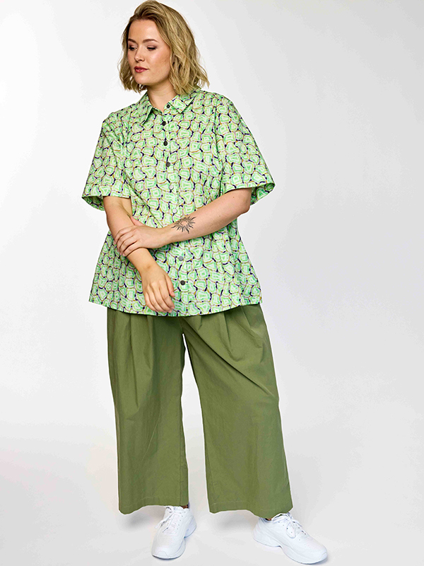 GTHEA - Plus Size Broek fra Gozzip